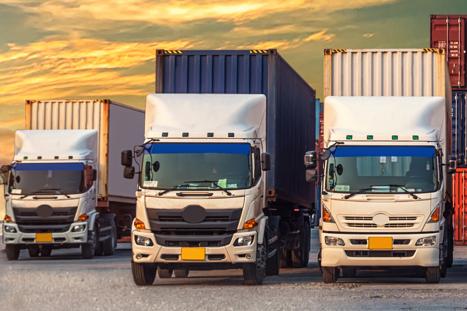 Location de camion avec benne agricole